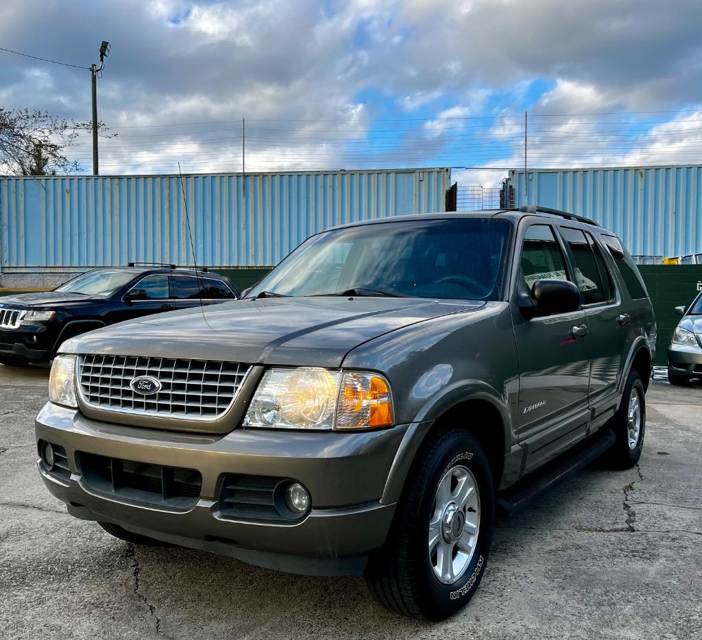 2002 Ford Explorer Limited's photo